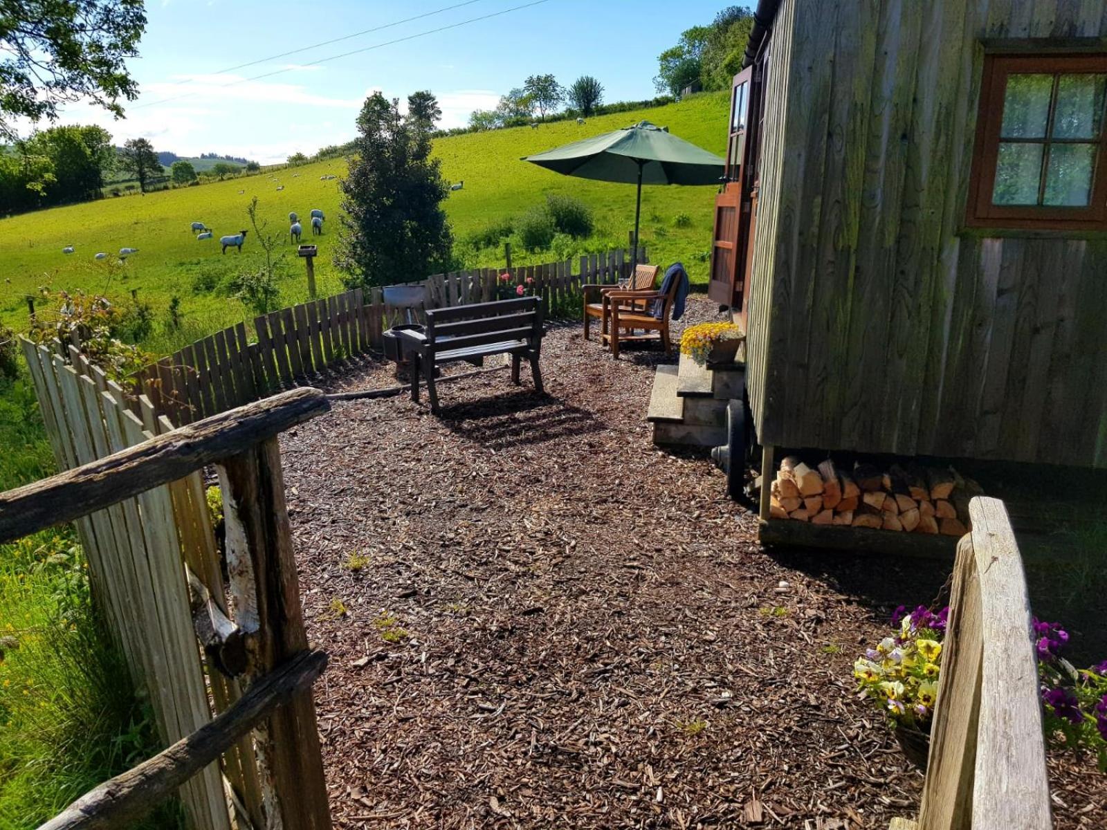 Eco Accommodation Cornflower Craven Arms Exteriér fotografie